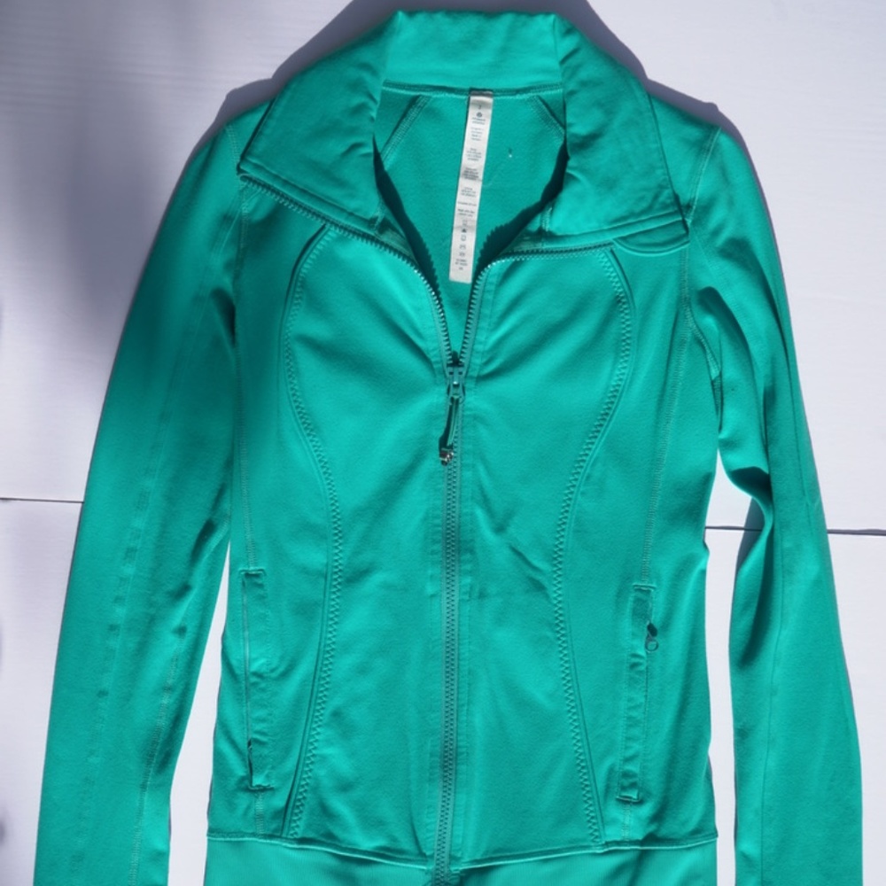 Womens LuluLemon Active wear Fleece Zip Up Jacket